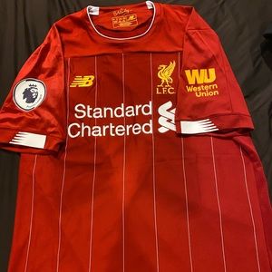19/20 new balance Liverpool kit men’s large